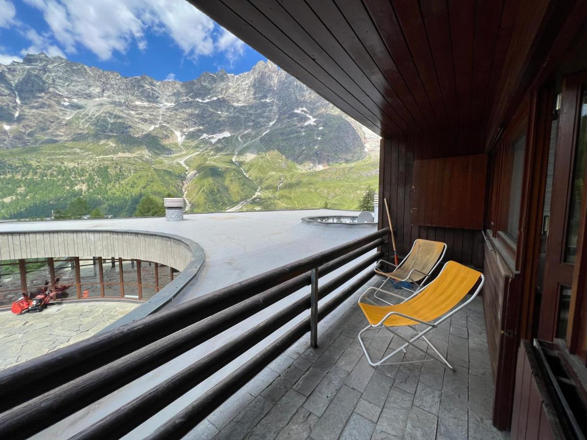 Appartamento I Dadi Cervinia Breuil-Cervinia Exterior photo